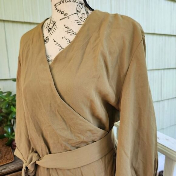Everlane Dresses & Skirts - Everlane Dress, Japanese Kimono-style Wrap, Medium, Gio Weave Tunic Khaki OLivE